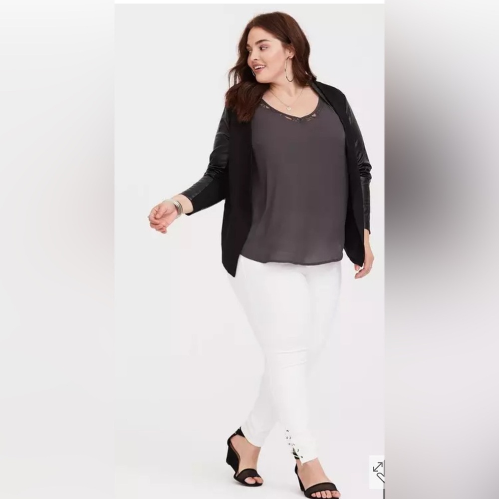 Torrid Georgette Tank - Picture 3 of 8